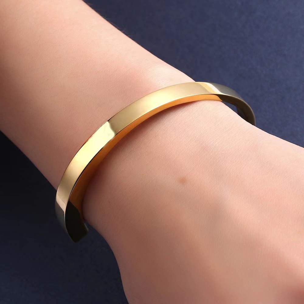 Cuff Bracelet - Bunker